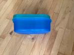 TUPPERWARE brooddoos, groot formaat. Nette doos., Ophalen of Verzenden, Zo goed als nieuw, Blauw