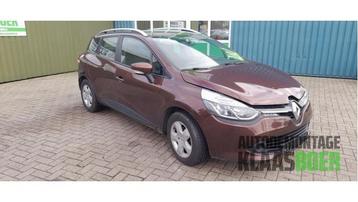 Scherm rechts-voor van een Renault Clio beschikbaar voor biedingen