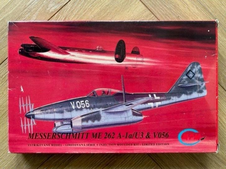 1:72 1/72 MPM Messerschmitt ME 262 A-1a/U3 & V056, Hobby en Vrije tijd, Modelbouw | Vliegtuigen en Helikopters, Zo goed als nieuw