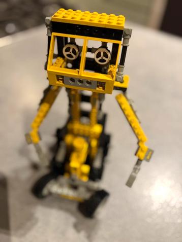 LEGO Technic 8852 Robot beschikbaar voor biedingen