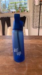 Mooie donkerblauwe Air Up fles!!!, Huis en Inrichting, Woonaccessoires | Vazen, Blauw, Kunststof, Zo goed als nieuw, Ophalen