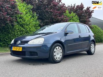 Volkswagen Golf 1.6 FSI Turijn 5DR*Cruise*Clima*NAP*Trekhaak beschikbaar voor biedingen