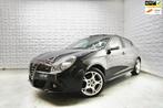 Alfa Romeo Giulietta 1.4 T Sprint PANORAMADAK 170PK NAP, Auto's, Alfa Romeo, Euro 6, 4 cilinders, Zwart, Origineel Nederlands