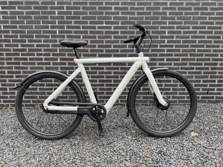 VanMoof S5 in zeer goede staat 100%, Fietsen en Brommers, Elektrische fietsen, Zo goed als nieuw, Vanmoof, 59 cm of meer, Ophalen