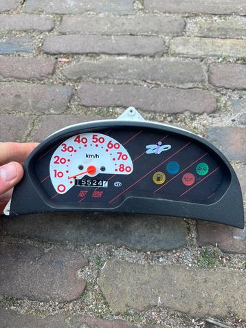 Zip fastrider teller beschikbaar voor biedingen