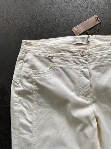 i373 Nieuw: The Barn: maat 42+44=L designer-broek capri wit beschikbaar voor biedingen