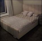 Perfecte bedden voor elke stijl – Vind die van jou!", Ophalen of Verzenden, Zo goed als nieuw