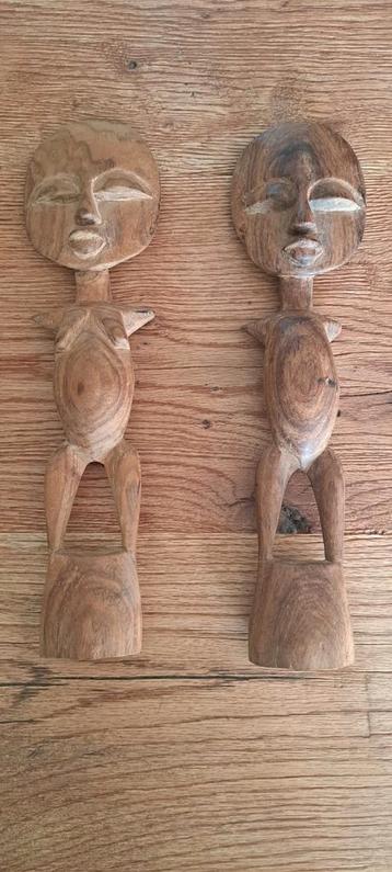 Houten Beelden Set beschikbaar voor biedingen