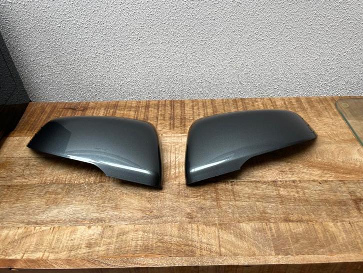 Set originele BMW 1 en2 Serie F40,F44 spiegelkappen, Auto-onderdelen, Spiegels, BMW, Gebruikt, Ophalen of Verzenden