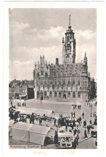 700404	Middelburg	Stadhuis	Zeeland	Nette oude kaart onbeschr