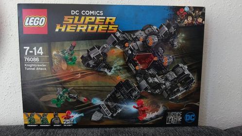 Lego 76086 Knightcrawler Tunnel Attack, Kinderen en Baby's, Speelgoed | Duplo en Lego, Nieuw, Lego, Complete set, Ophalen of Verzenden