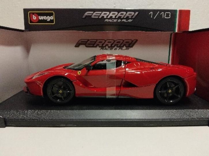 Ferrari La Ferrari rood Bburago metal 1:18 KRD, Hobby en Vrije tijd, Modelauto's | 1:18, Zo goed als nieuw, Auto, Bburago, Ophalen of Verzenden
