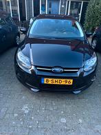 Ford Focus 1.0 Ecoboost 92KW 5D 2013 Zwart, Auto's, 125 pk, 635 kg, Zwart, Origineel Nederlands