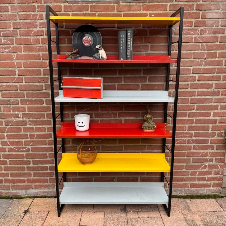 Tomado 60’s Wandkast 170x98cm, Huis en Inrichting, Kasten | Wandmeubels, Gebruikt, 150 tot 200 cm, 25 tot 50 cm, Met plank(en)