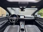 Volkswagen Golf 1.5 eTSI R-Line Automaat | Panoramadak | LED, 65 €/maand, Electronic Stability Program (ESP), 4 cilinders, 150 pk