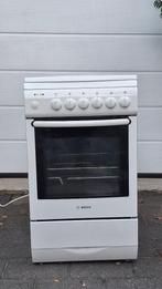 fornuis met oven, Witgoed en Apparatuur, Fornuizen, Ophalen, 4 kookzones, Zo goed als nieuw, Gas