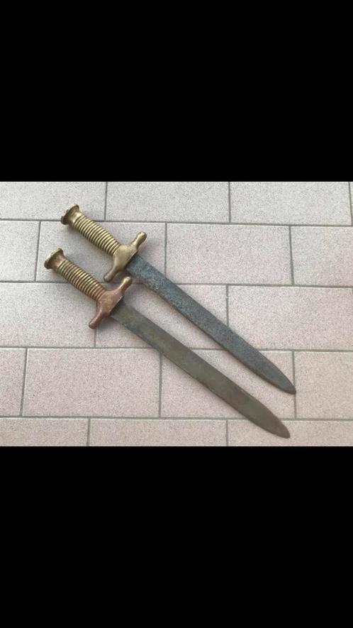 2x kort zwaard, dolken. Italiaans, Verzamelen, Militaria | Algemeen, Overige gebieden, Ophalen of Verzenden