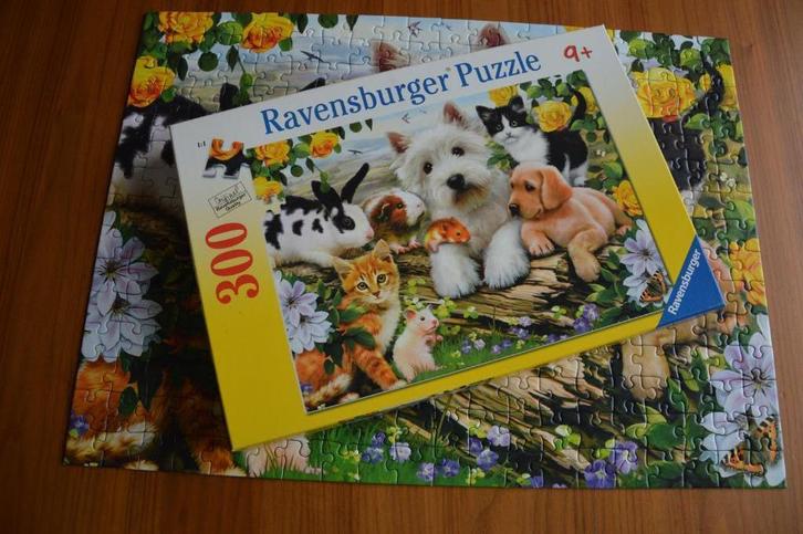 Puzzel: Dierenvriendjes 300 stukjes Ravensburger, Kinderen en Baby's, Speelgoed | Kinderpuzzels, Zo goed als nieuw, 6 jaar of ouder
