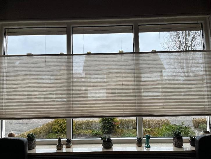 Luxaflex Plissé Shades (Nieuw), Huis en Inrichting, Stoffering | Gordijnen en Lamellen, Nieuw, 200 cm of meer, 200 cm of meer