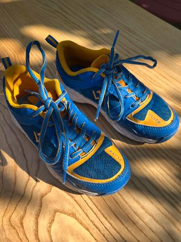 Brabo hockeyschoenen, maat 32 beschikbaar voor biedingen