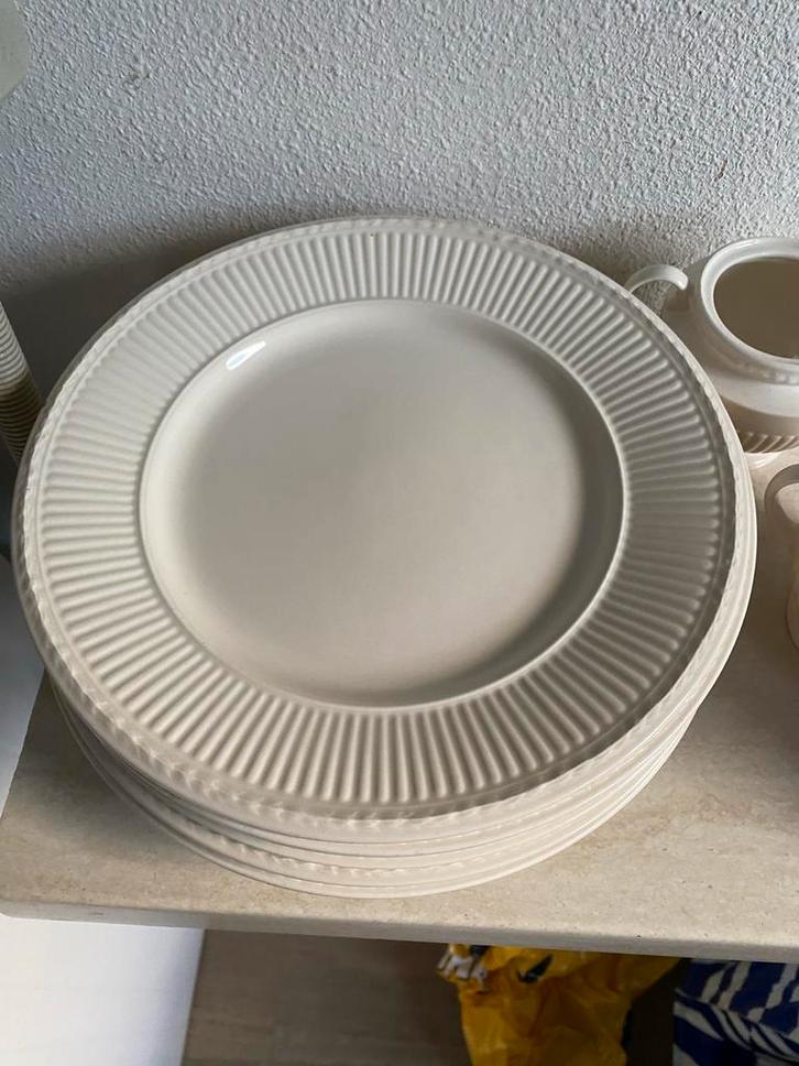 Wedgwood Edme Servies, Huis en Inrichting, Keuken | Servies, Gebruikt, Compleet servies, Wedgwood, Aardewerk, Ophalen of Verzenden