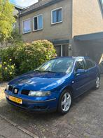 Seat Leon 1.6 16V 77KW 2002 Blauw, Voorwielaandrijving, Stof, 4 cilinders, 1200 kg