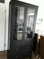 Hemnes vitrinekast boekenkast met glazen deuren, Ophalen, Gebruikt, 50 tot 100 cm, 150 tot 200 cm