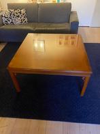 Mooie gelakte vierkante grote salontafel, Huis en Inrichting, Gebruikt, 100 tot 150 cm, 50 tot 75 cm, Vierkant