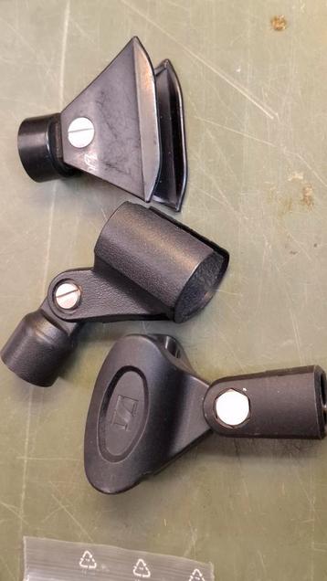 3x Microfoonstandaard beschikbaar voor biedingen