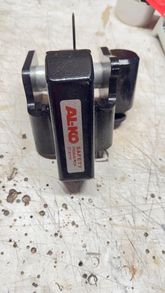 AL-KO AKS 1300 Koppelingsslot, Caravans en Kamperen, Caravan accessoires, Zo goed als nieuw, Ophalen of Verzenden