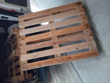 Zware pallets bijna nieuw beschikbaar voor biedingen