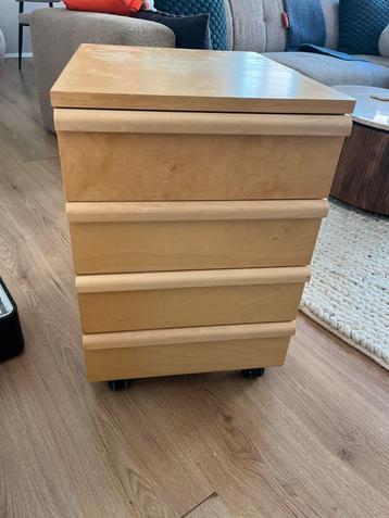 Ikea Kast zo goed als nieuw beschikbaar voor biedingen