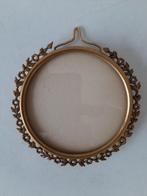 oud rond fotolijstje bol glas rand ornamentjes (496d), Ophalen of Verzenden, Minder dan 50 cm, Minder dan 50 cm