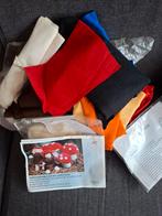 Vilt lapjes & 2 patronen, Overige materialen, Overige kleuren, Nieuw, Ophalen of Verzenden