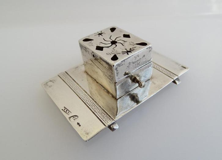 Zilver 18e eeuw Somerwil  A'dam miniatuur Rijtuigstoof, Antiek en Kunst, Antiek | Goud en Zilver, Zilver, Ophalen of Verzenden