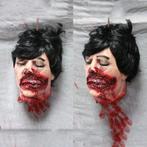 Afgehakt Hoofd 2 Horror Film Prop Eng Halloween Bloed, Verzenden, Nieuw, Feestartikel, Halloween of Griezel