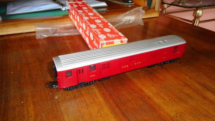 HAG 411 SBB wijnrode BAGAGE/PAK wagon in org doos v.Marklin, Hobby en Vrije tijd, Modeltreinen | H0, Nieuw, Wagon, Wisselstroom