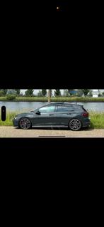 Golf 8 gti adelaide 19 inch, 19 inch, Banden en Velgen, Ophalen of Verzenden, 235 mm