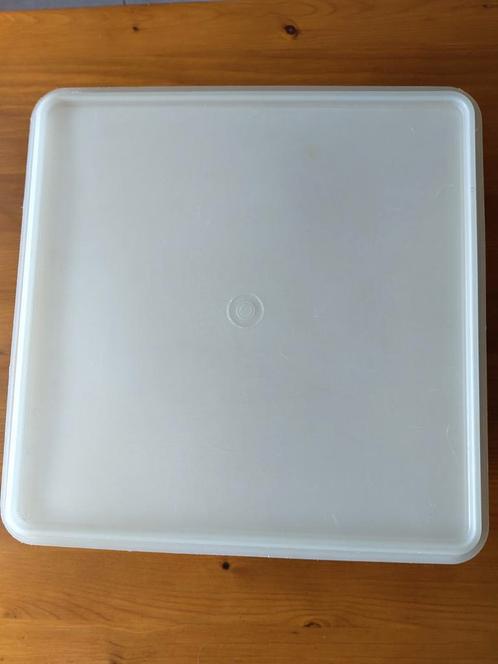 Tupperware vierkante bewaardoos, Huis en Inrichting, Keuken | Tupperware, Ophalen of Verzenden