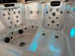 Jacuzzi extreem netjes bijna nieuw !, Ophalen of Verzenden, Pomp