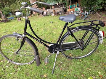 Klassieke Gazelle omafiets beschikbaar voor biedingen