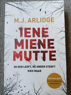 M.J. Arlidge - Iene Miene Mutte, Gelezen, Ophalen of Verzenden, Nederland, M.J. Arlidge