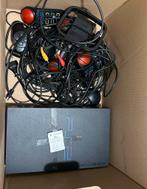 PlayStation 2 met 39 games, Guitar Hero & Buzz!, Spelcomputers en Games, Ophalen, Gebruikt, Overige genres, Eén computer