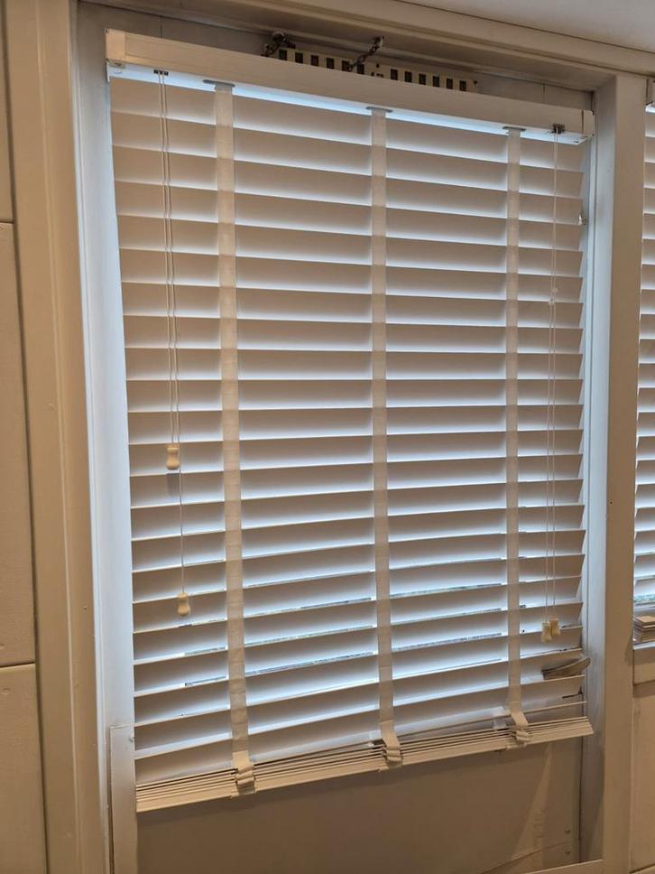 Houten Jaloezieën wit - Set van 4, Huis en Inrichting, Stoffering | Gordijnen en Lamellen, Gebruikt, 100 tot 150 cm, Ophalen