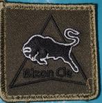 Borstembleem Bizon Cie nieuw, Verzamelen, Militaria | Algemeen, Verzenden, Landmacht, Nederland, Embleem of Badge