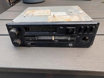 Klassieke radio Opel 1984 beschikbaar voor biedingen