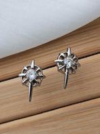 Rvs stalen kruis kompasroos oorbellen, Sieraden, Tassen en Uiterlijk, Oorbellen, Met kristal, Overige materialen, Nieuw, Ophalen of Verzenden