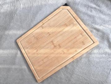 Grote stevige houten snijplank – 35x45 cm beschikbaar voor biedingen