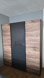 Grote kledingkast met schuifdeuren, Huis en Inrichting, Kasten | Kledingkasten, Overige materialen, 200 cm of meer, 150 tot 200 cm