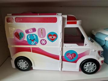 Barbie Ambulance met Licht & Geluid beschikbaar voor biedingen